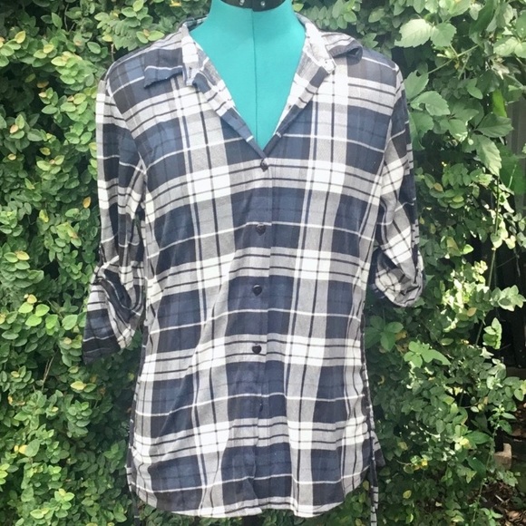 Love Potion Plaid Flannel Crop Convertible Button Down - Picture 10 of 12